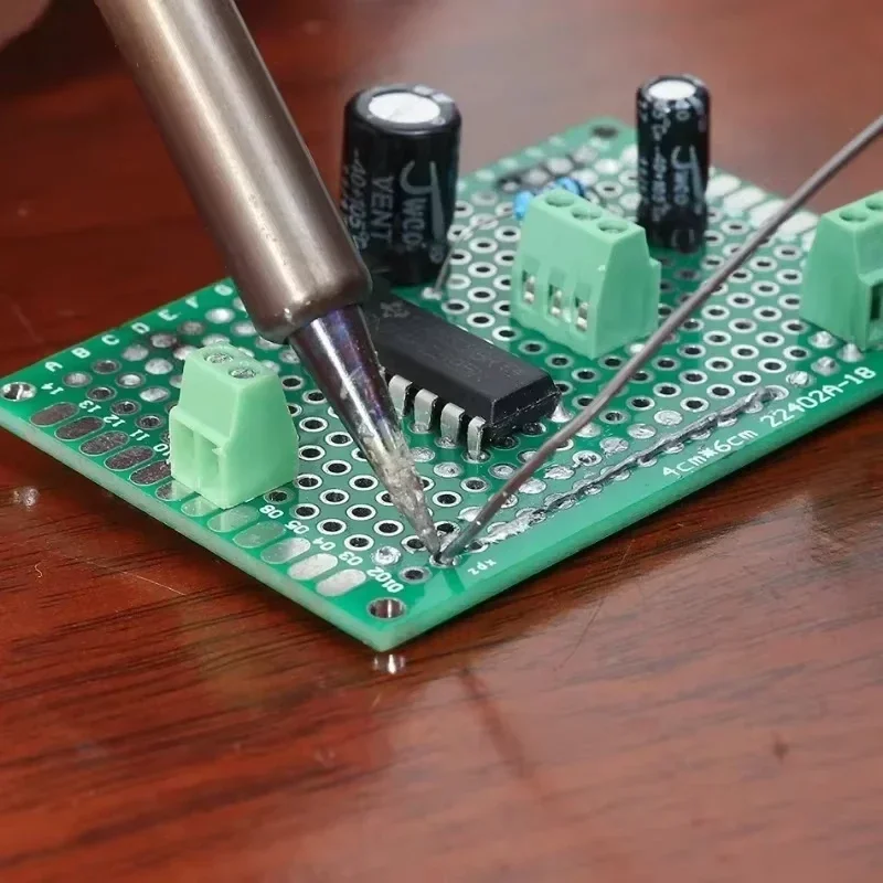 ユニバーサル PCB 回路プロトボード両面ブレッドボード 2 - Pcb Etching Kit のレビューと価格